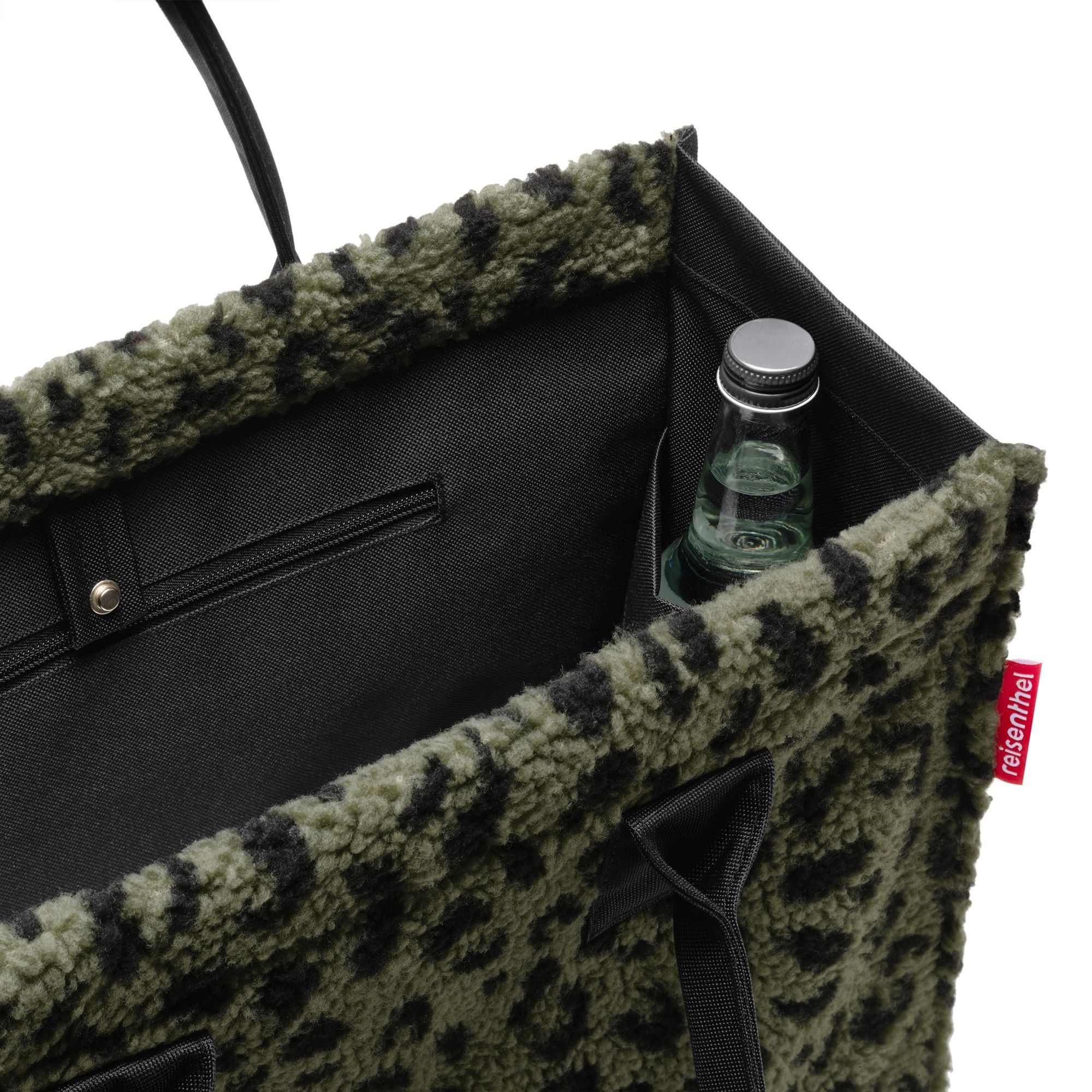 Green Reisenthel bag with leopard pattern and inner pocket