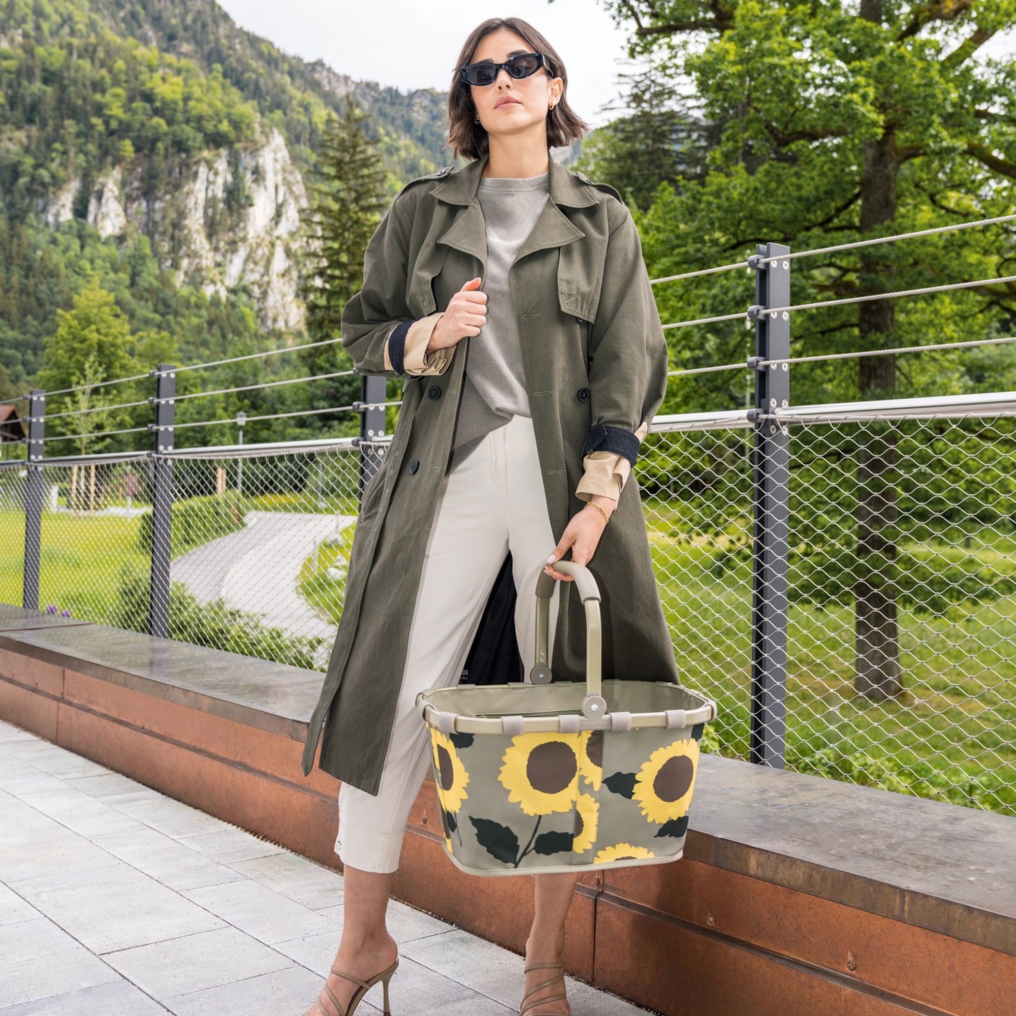 reisenthel - carrybag - frame sunflowers