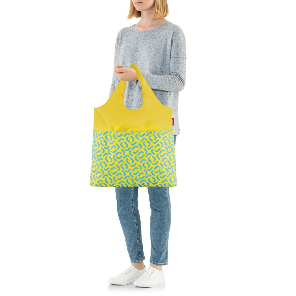 reisenthel - mini maxi shopper plus - signature lemon reisenthel - mini maxi shopper plus - signature lemon