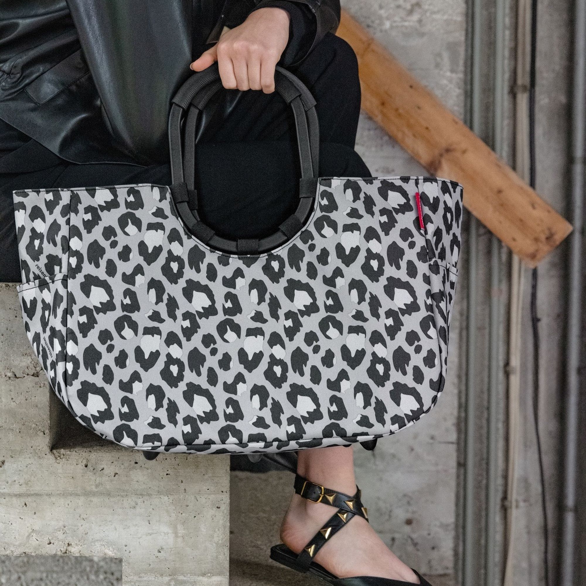 reisenthel - loopshopper L - frame leo nero reisenthel - loopshopper L - frame leo nero