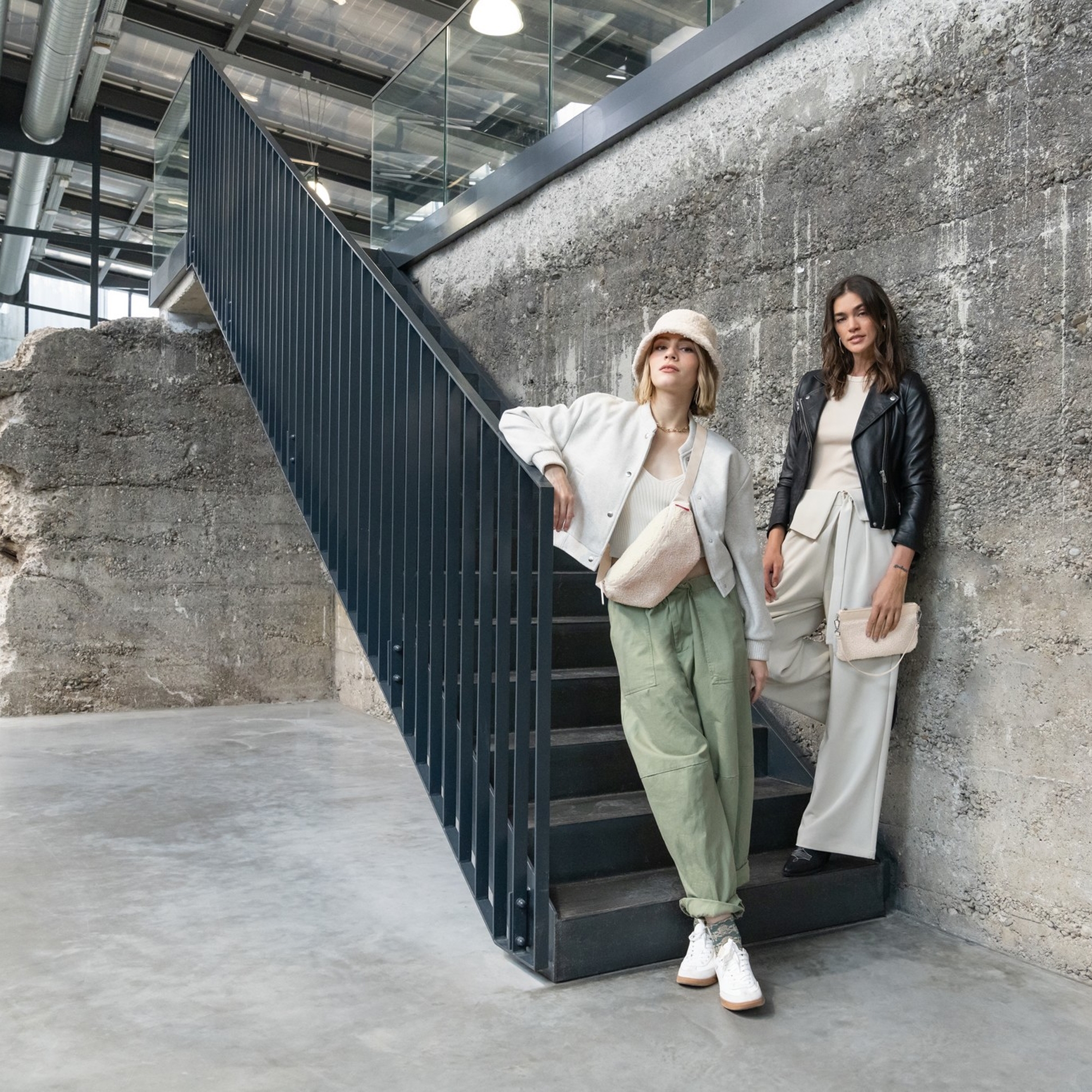 reisenthel - mini pouch - teddy sand