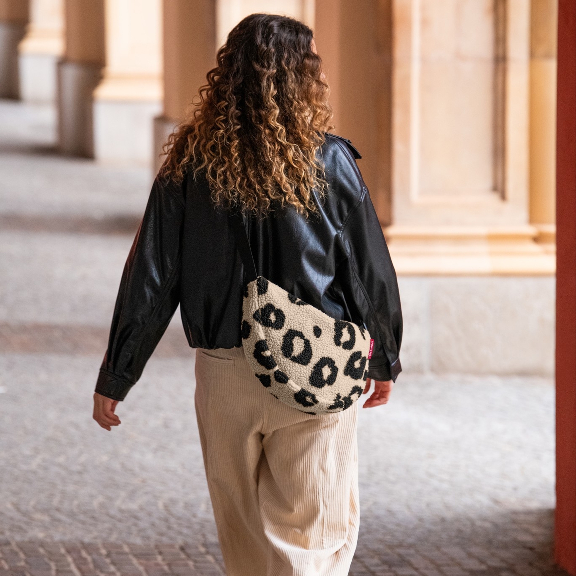 reisenthel - moonbag S - teddy leo cream