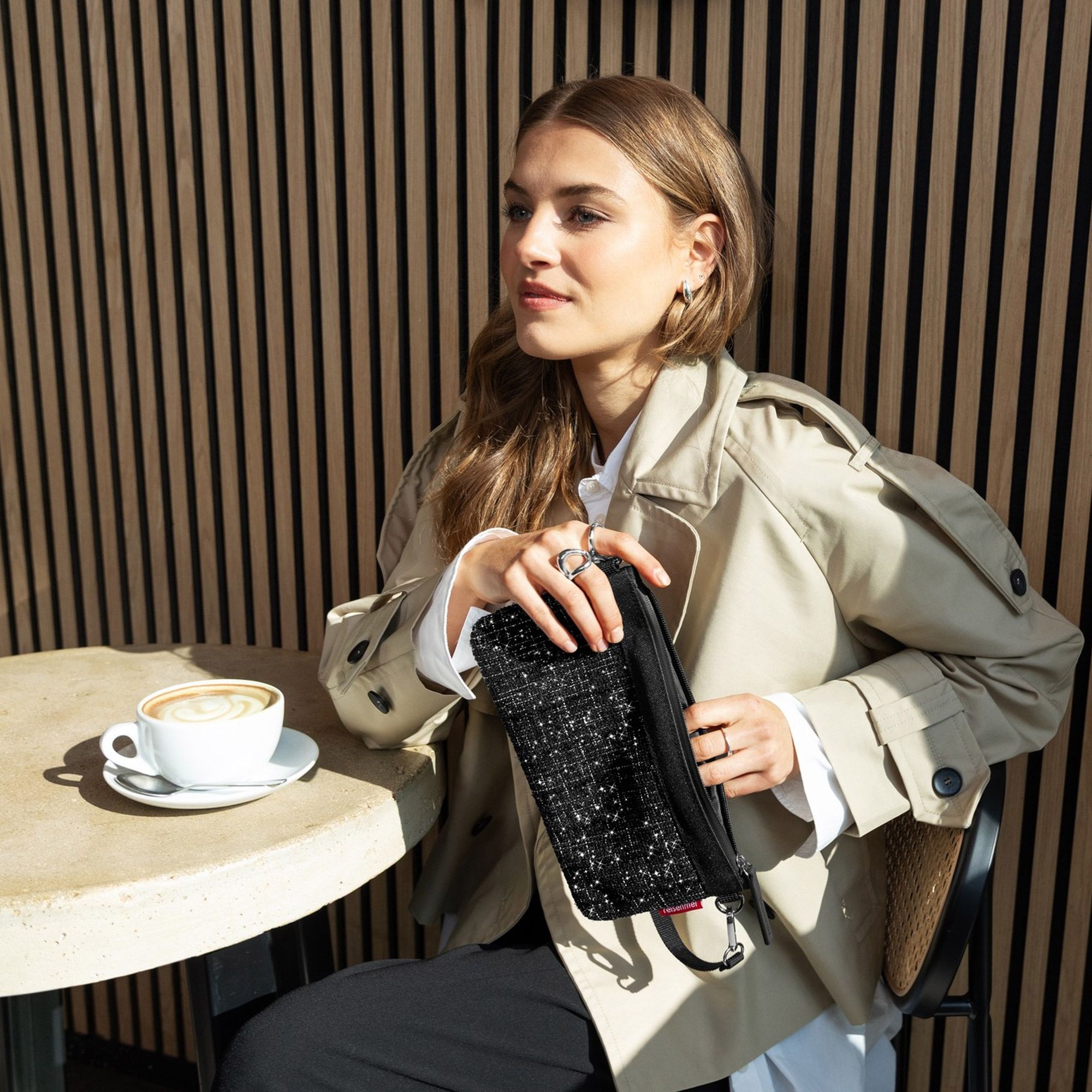 reisenthel - mini pouch -  bouclé black