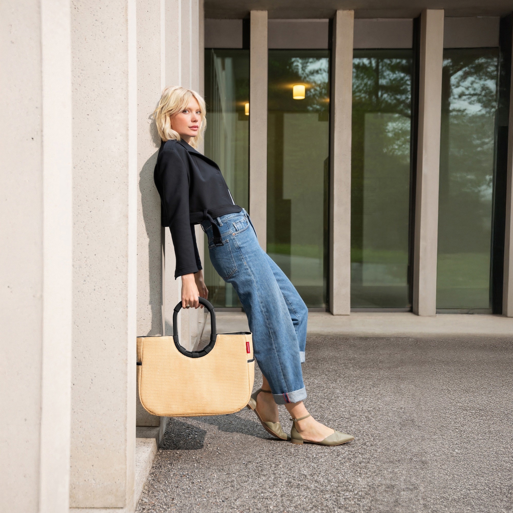 reisenthel - loopshopper L - frame raffia black reisenthel - loopshopper L - frame raffia black