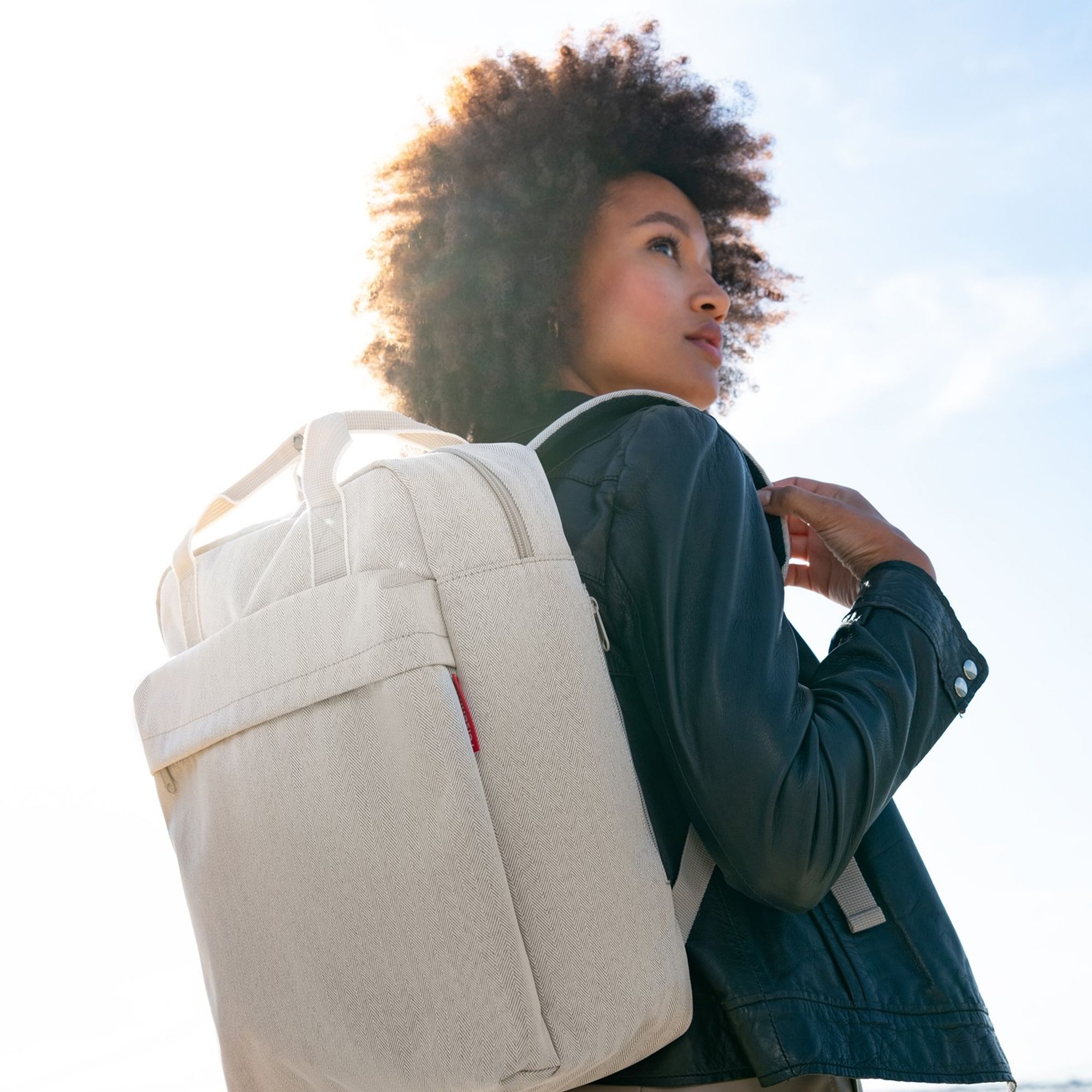 reisenthel - allday backpack m - herringbone sand reisenthel - allday backpack m - herringbone sand