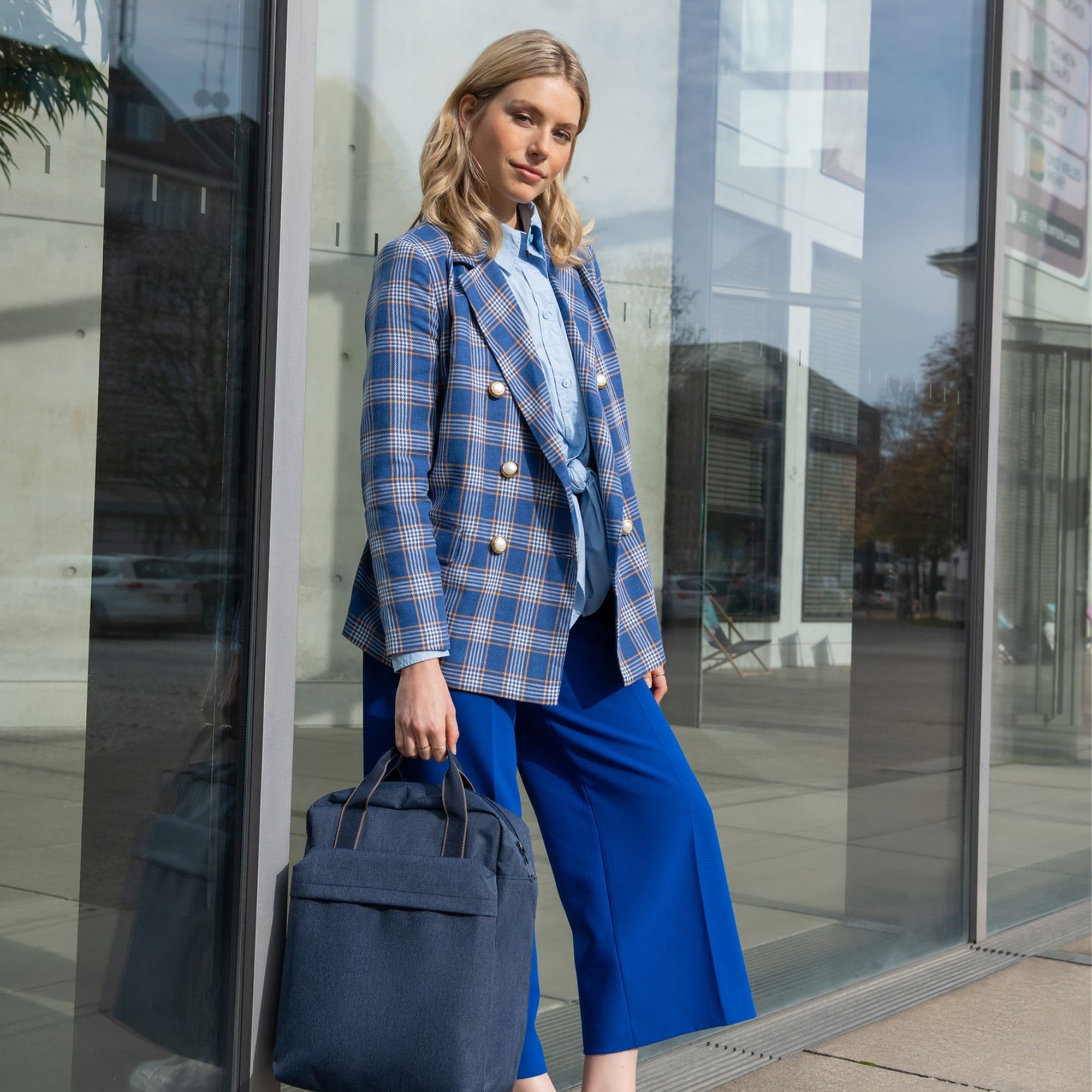 reisenthel - allday backpack m - herringbone dark blue reisenthel - allday backpack m - herringbone dark blue