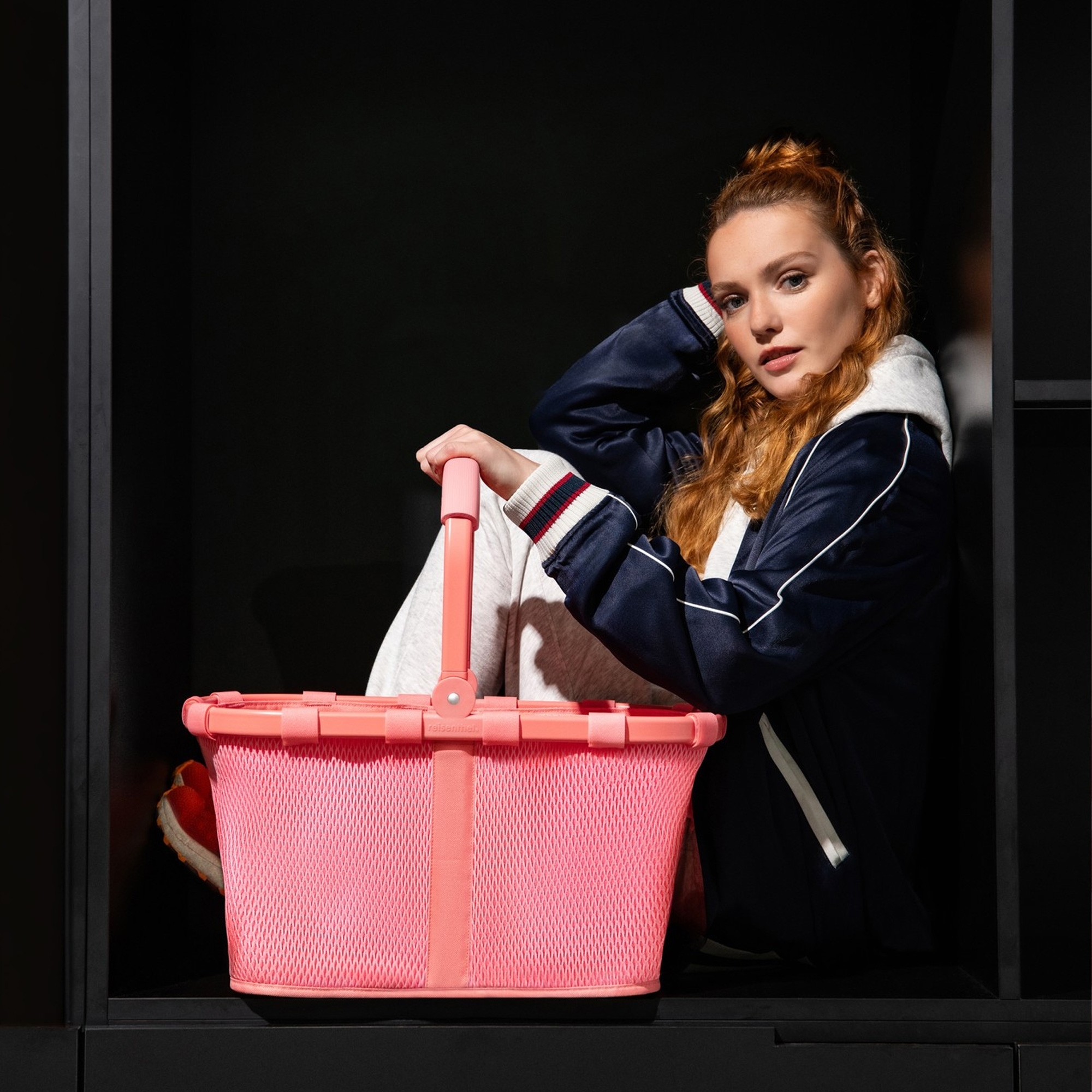 reisenthel - carrybag - frame mesh coral reisenthel - carrybag - frame mesh coral