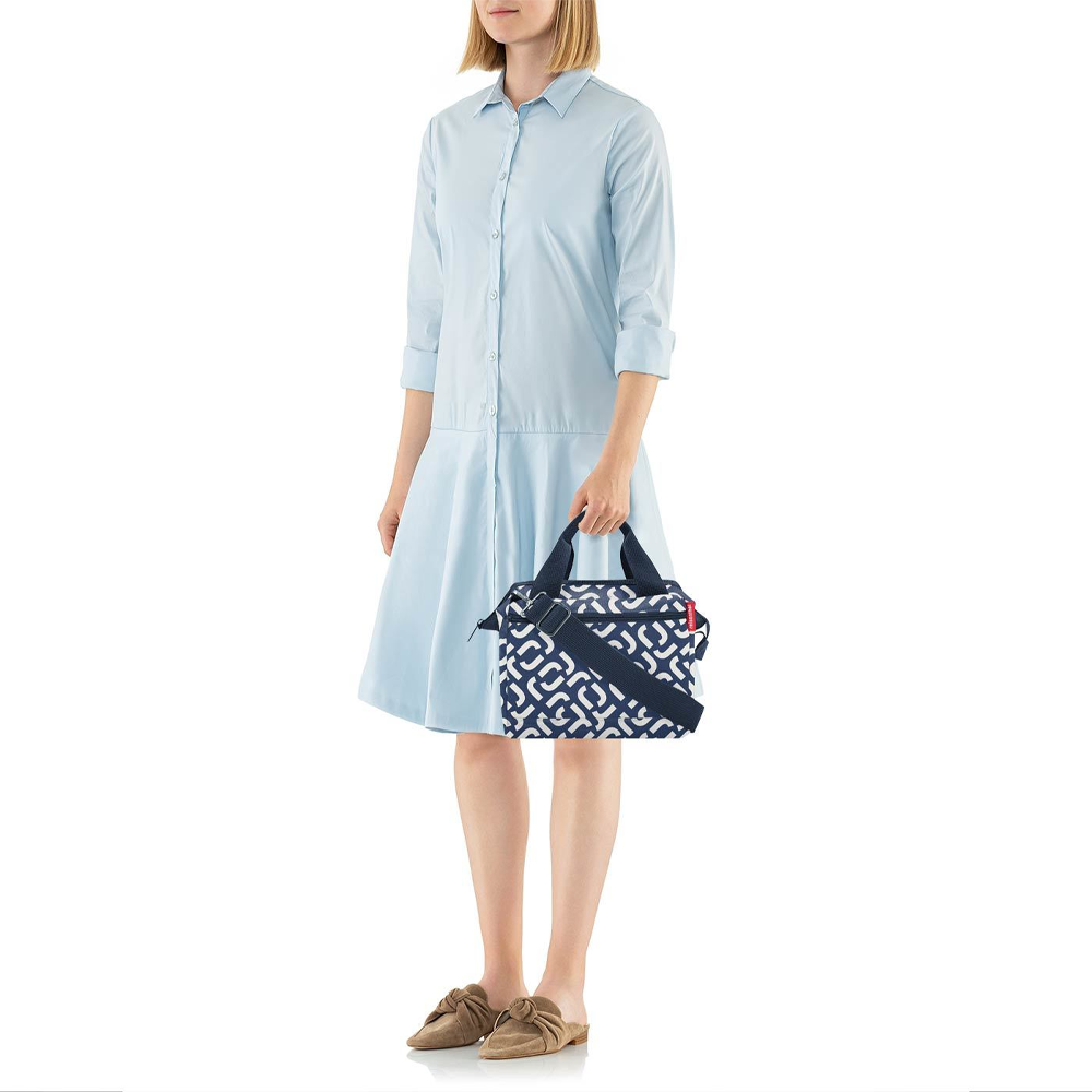 reisenthel - allrounder cross - signature navy reisenthel - allrounder cross - signature navy