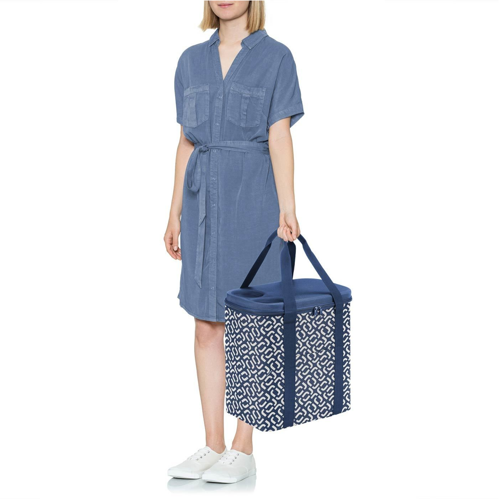 reisenthel - coolerbag XL - signature navy reisenthel - coolerbag XL - signature navy