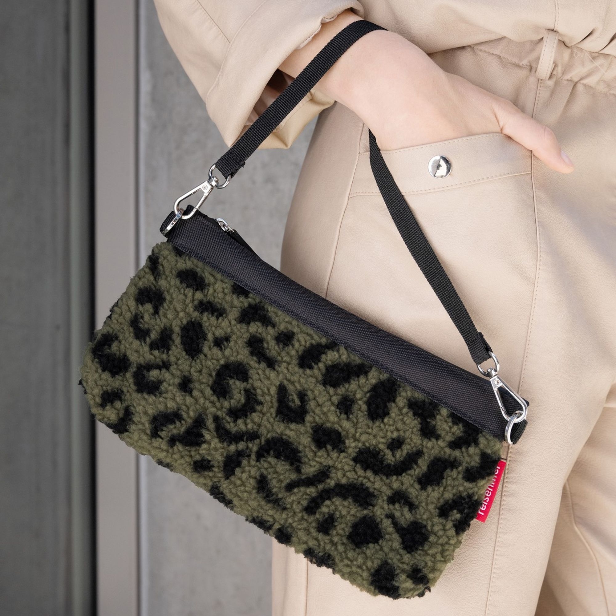 Olive crossbody bag with leopard fleece strap