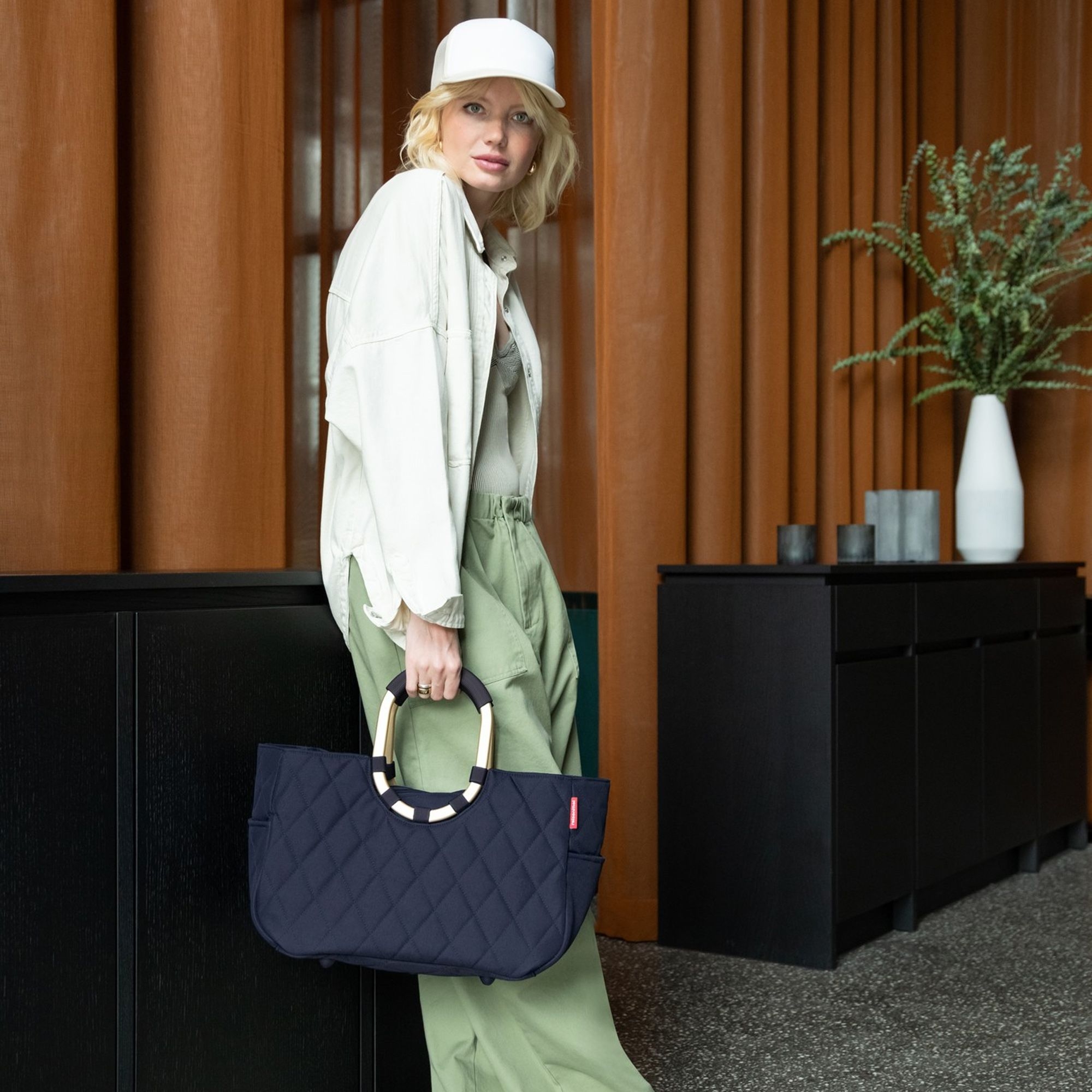 reisenthel - loopshopper M - rhombus midnight gold reisenthel - loopshopper M - rhombus midnight gold