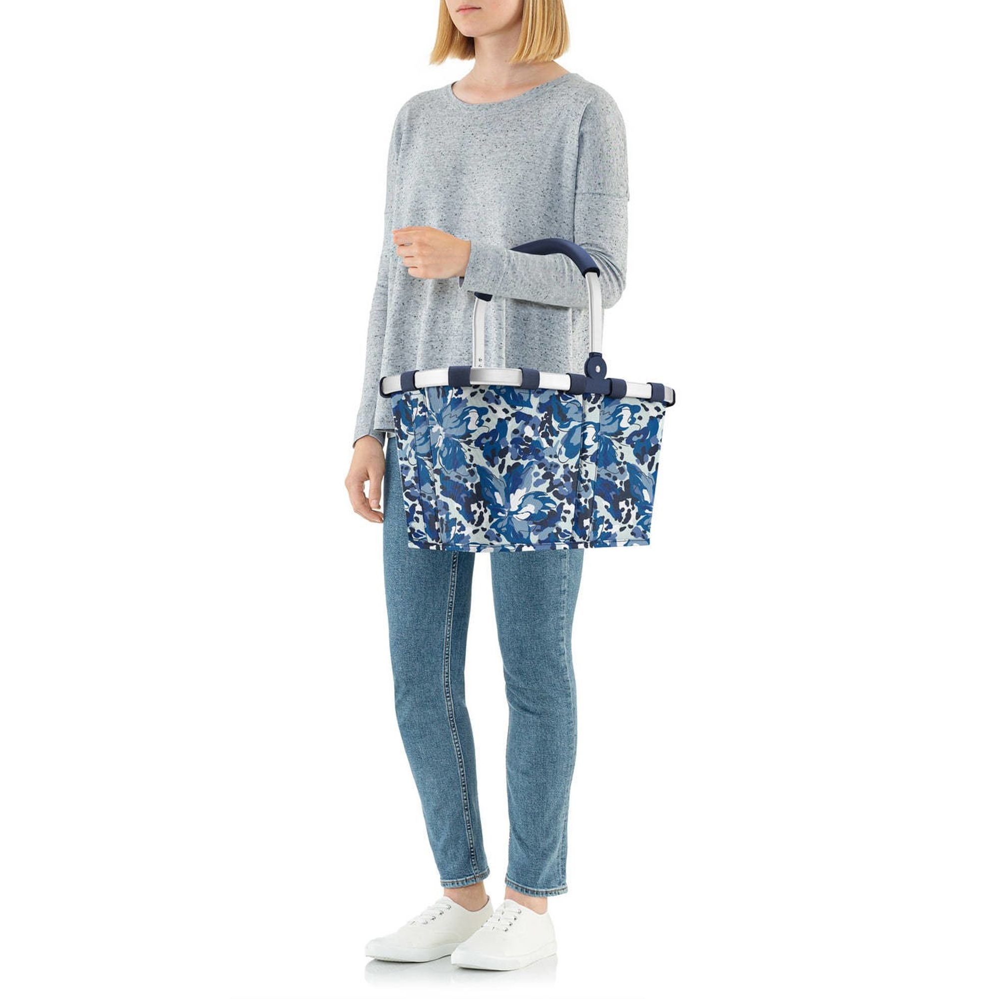 reisenthel - carrybag -  flora blue reisenthel - carrybag -  flora blue