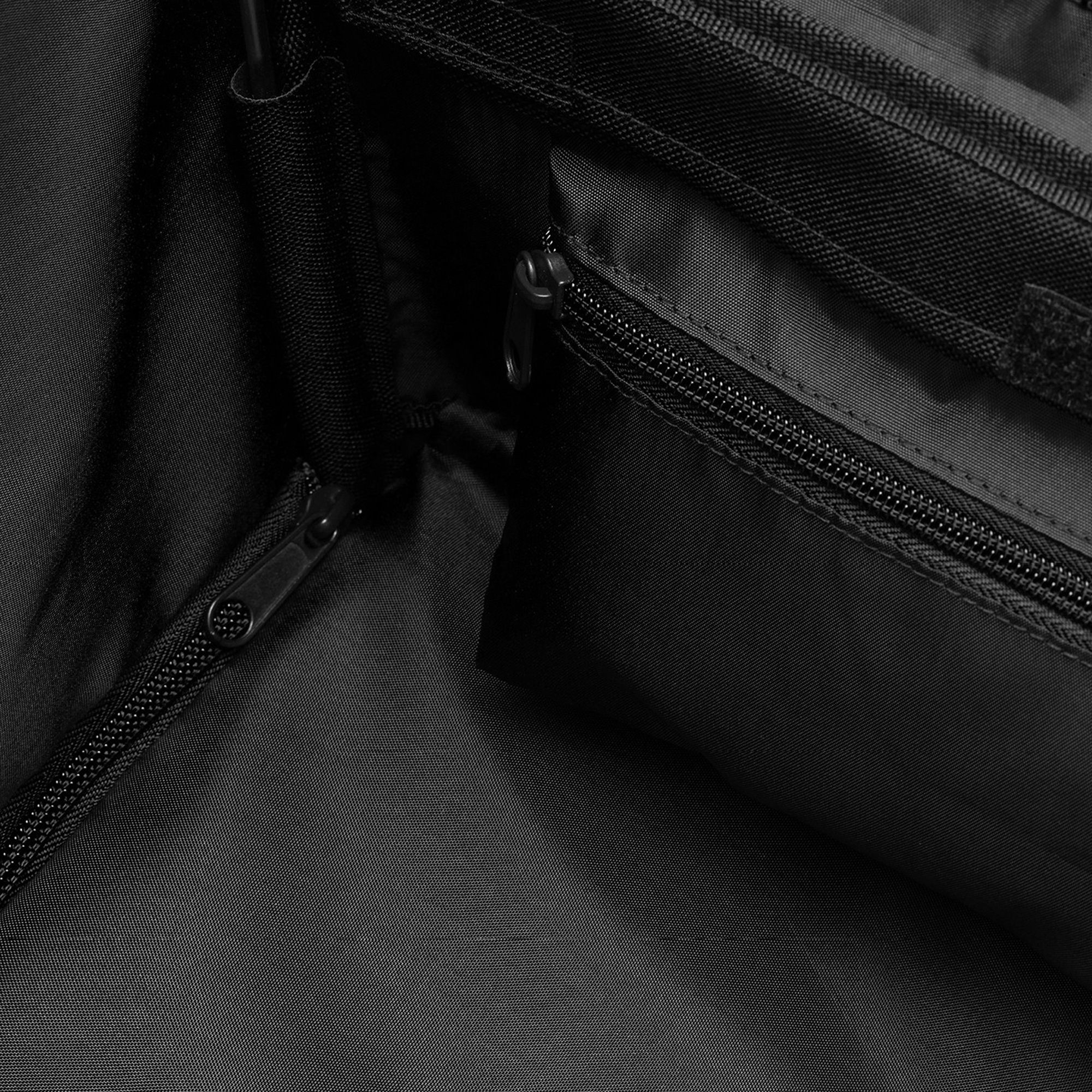 reisenthel - citycruiser bag - dots white reisenthel - citycruiser bag - dots white